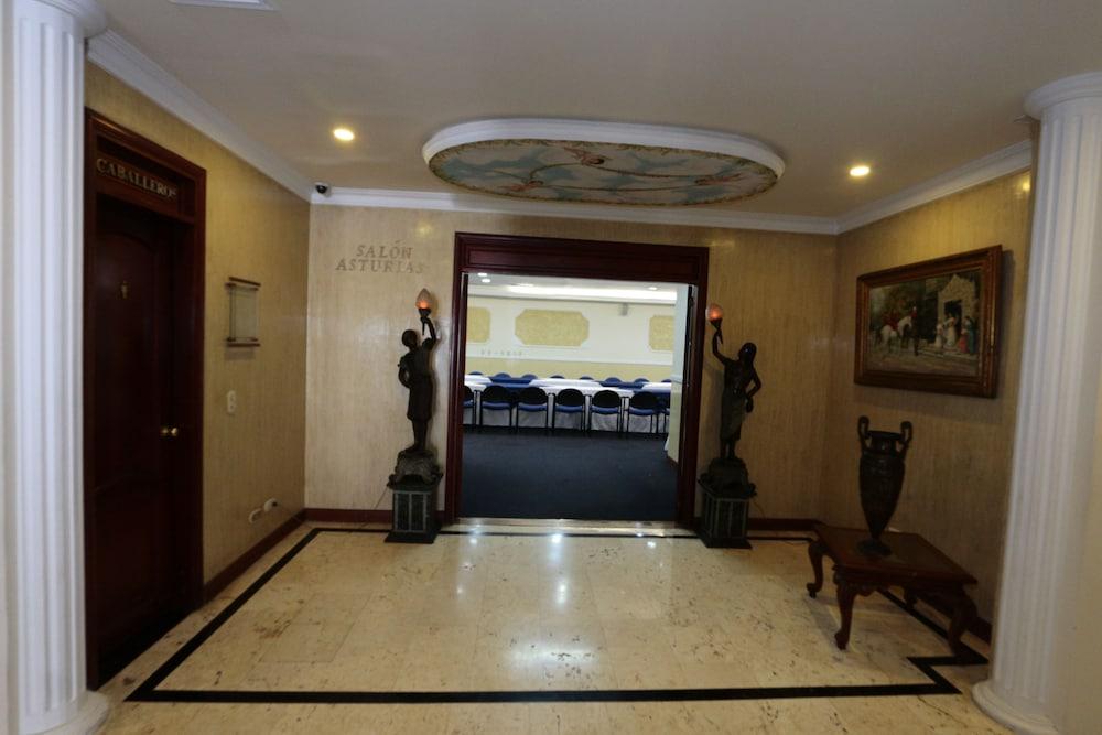 Hotel Castilla Real Pereira Zewnętrze zdjęcie