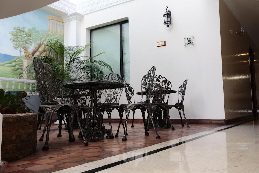Hotel Castilla Real Pereira Zewnętrze zdjęcie