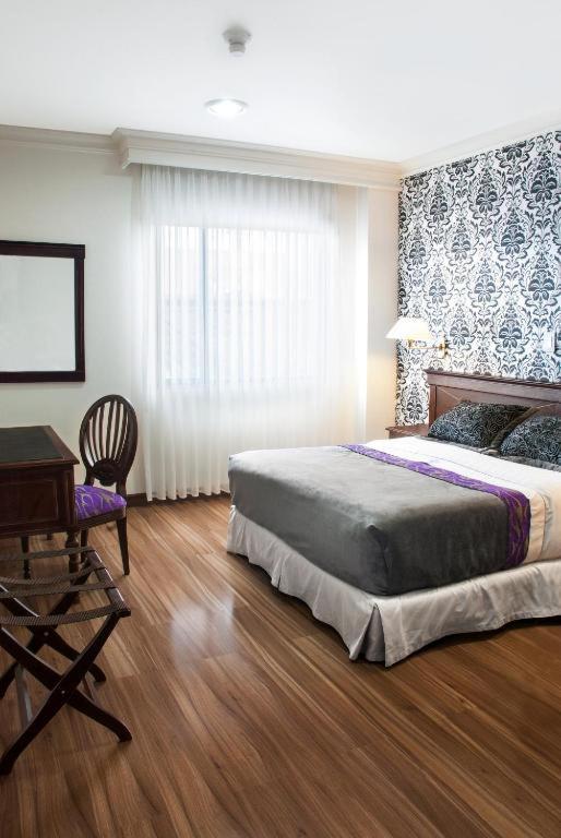Hotel Castilla Real Pereira Zewnętrze zdjęcie