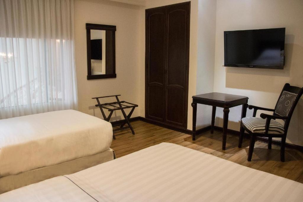 Hotel Castilla Real Pereira Zewnętrze zdjęcie