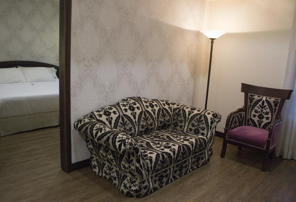 Hotel Castilla Real Pereira Zewnętrze zdjęcie